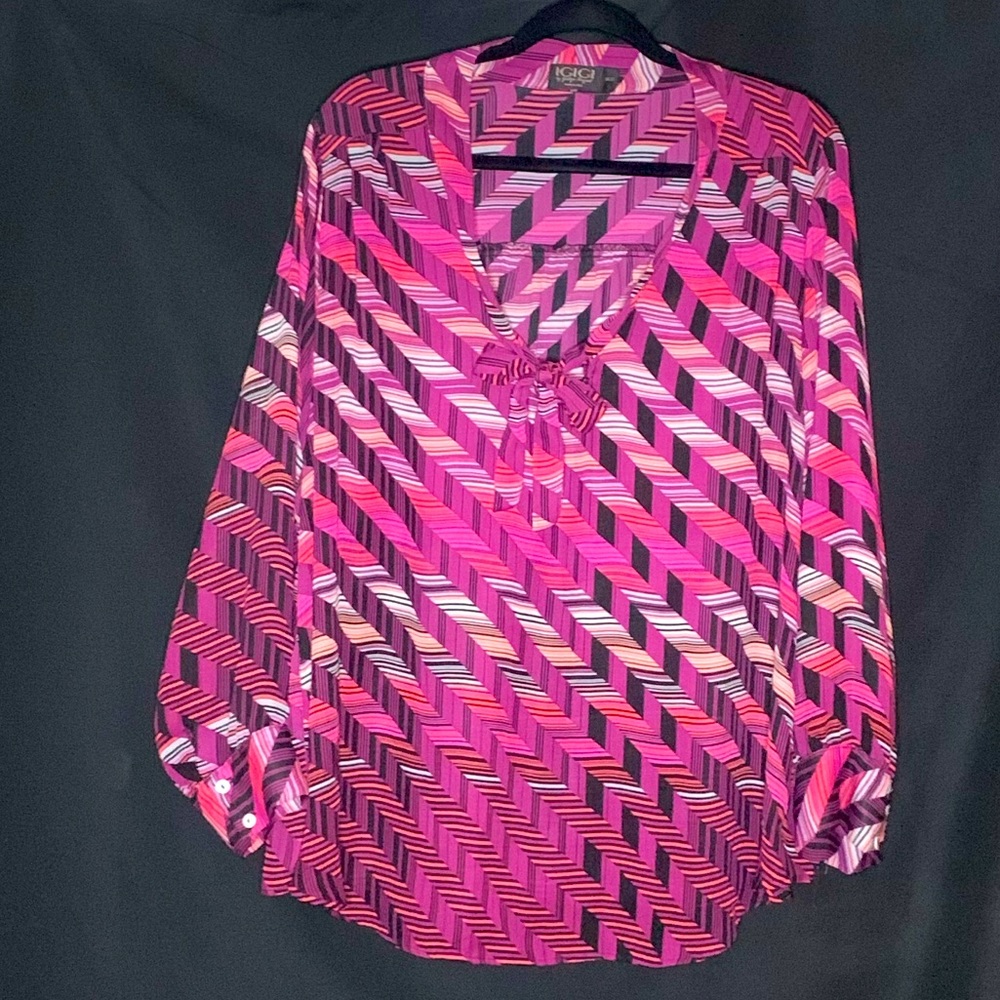 Igigi 18/20 Long Sleeve Geometric Pink Black & Fuchsia Blouse with Bow